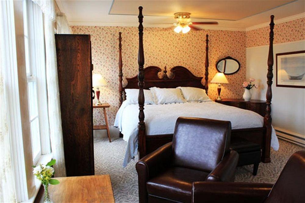 The Historic Requa Inn Klamath Exterior foto