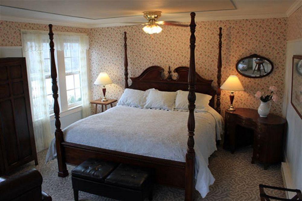The Historic Requa Inn Klamath Exterior foto
