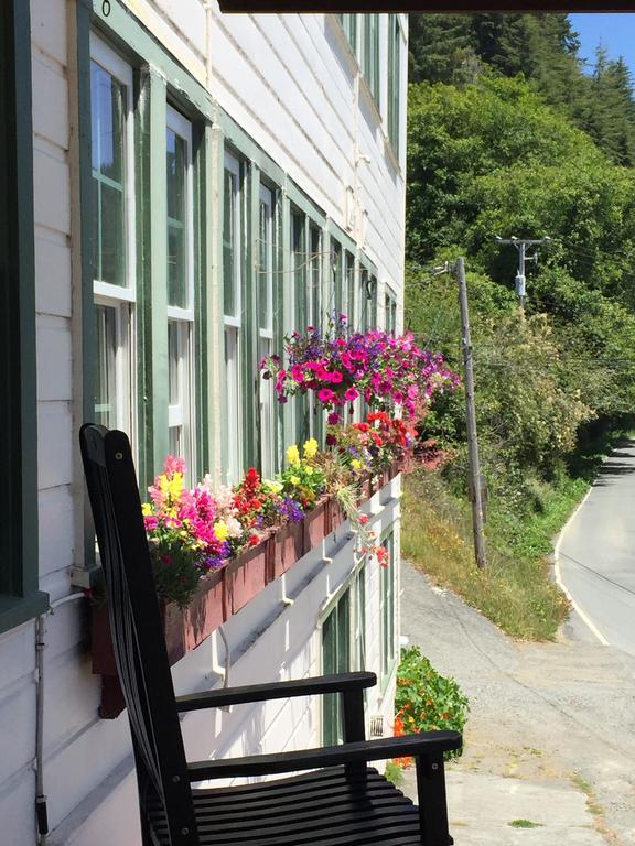 The Historic Requa Inn Klamath Exterior foto